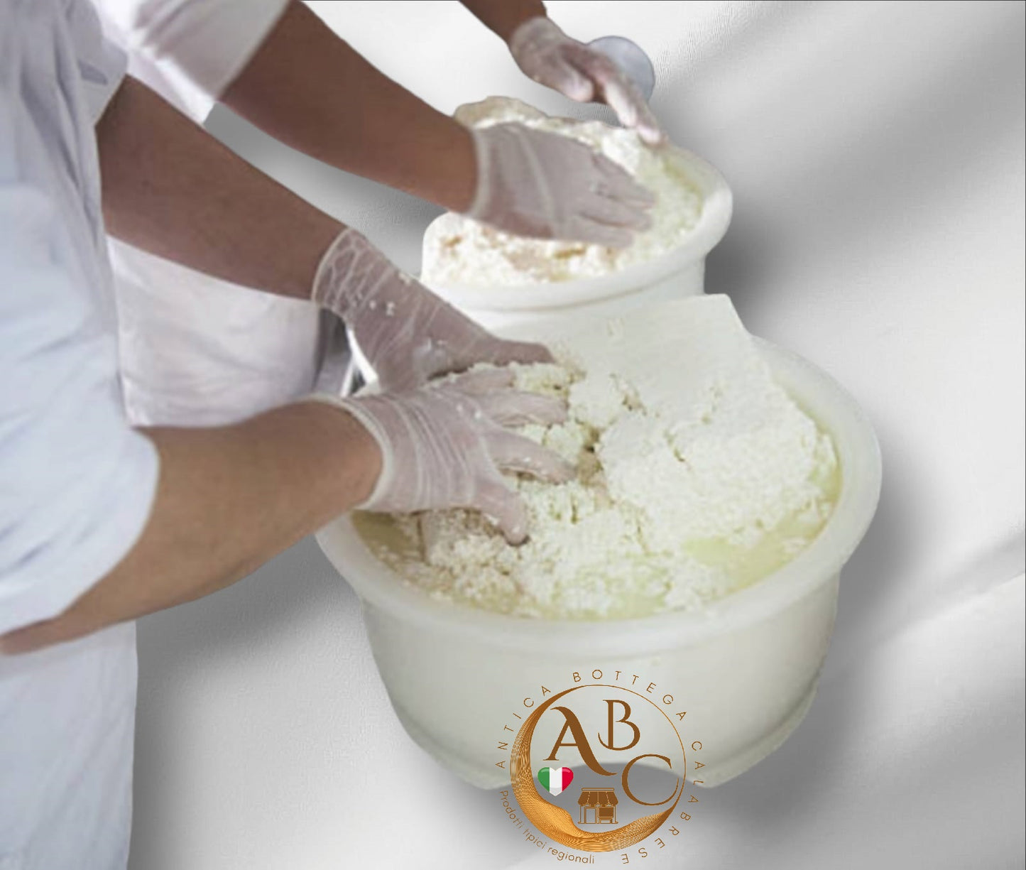 RICOTTA VACCINA SEMISTAGIONATA O STAGIONATA