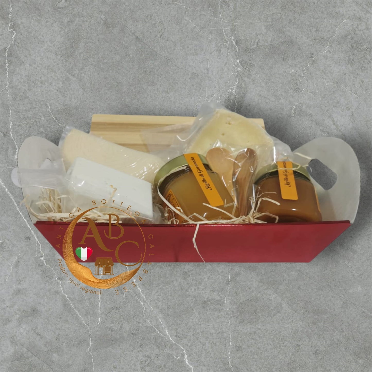 CESTA BOX FORMAGGI E MIELE ALLA CALABRESE