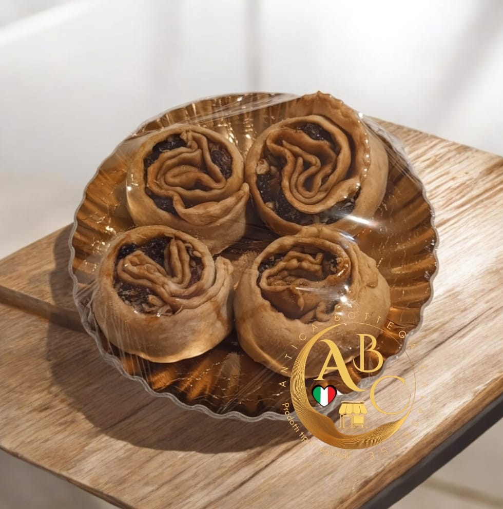 PITTA 'MPIGLIATA o PITTA 'NCHIUSA